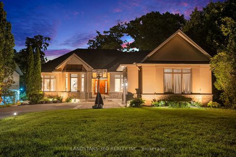 58 Lakeview Avenue Whitchurch-Stouffville ON L0H 1G0