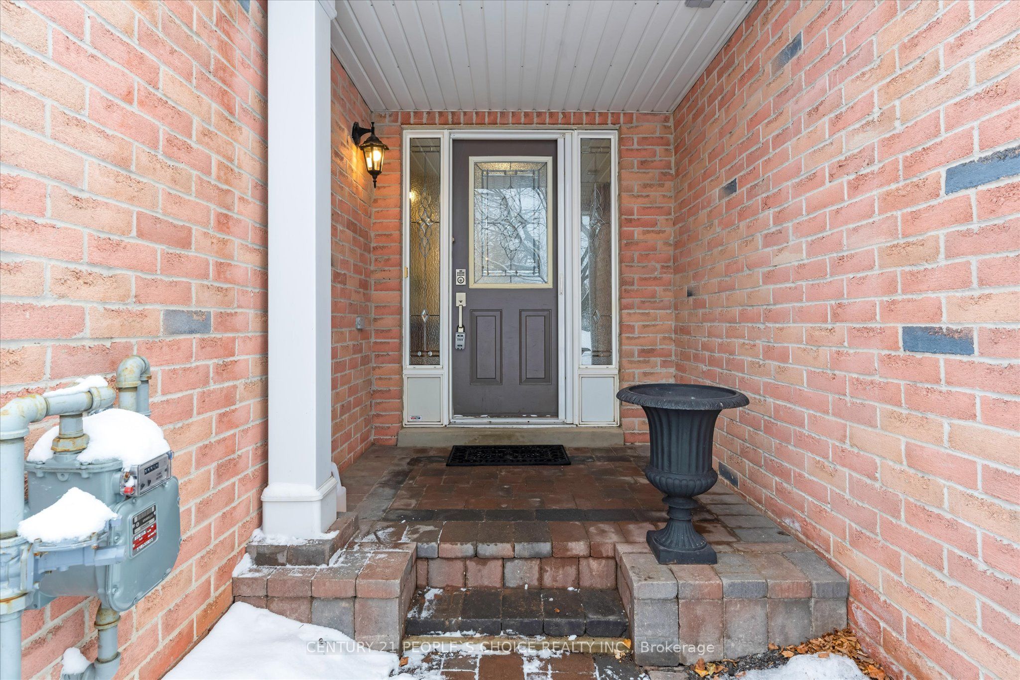 2511 Boros Road 35