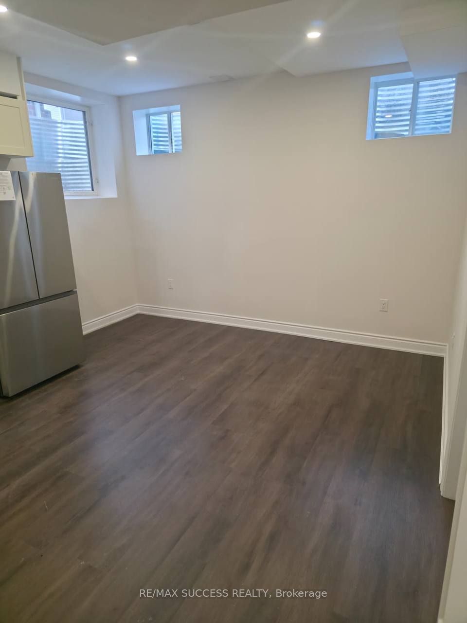 1407 Hearns Place LOWER