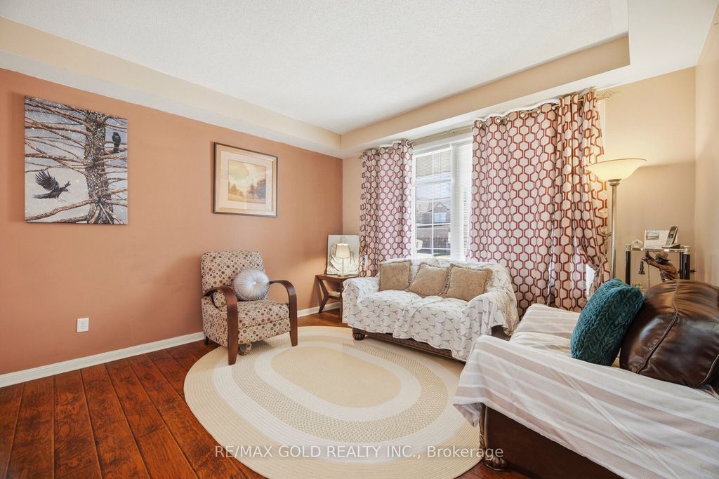 Photo of 28 Latania Boulevard, Brampton, ON L6P 1S9 (MLS # W13091496)