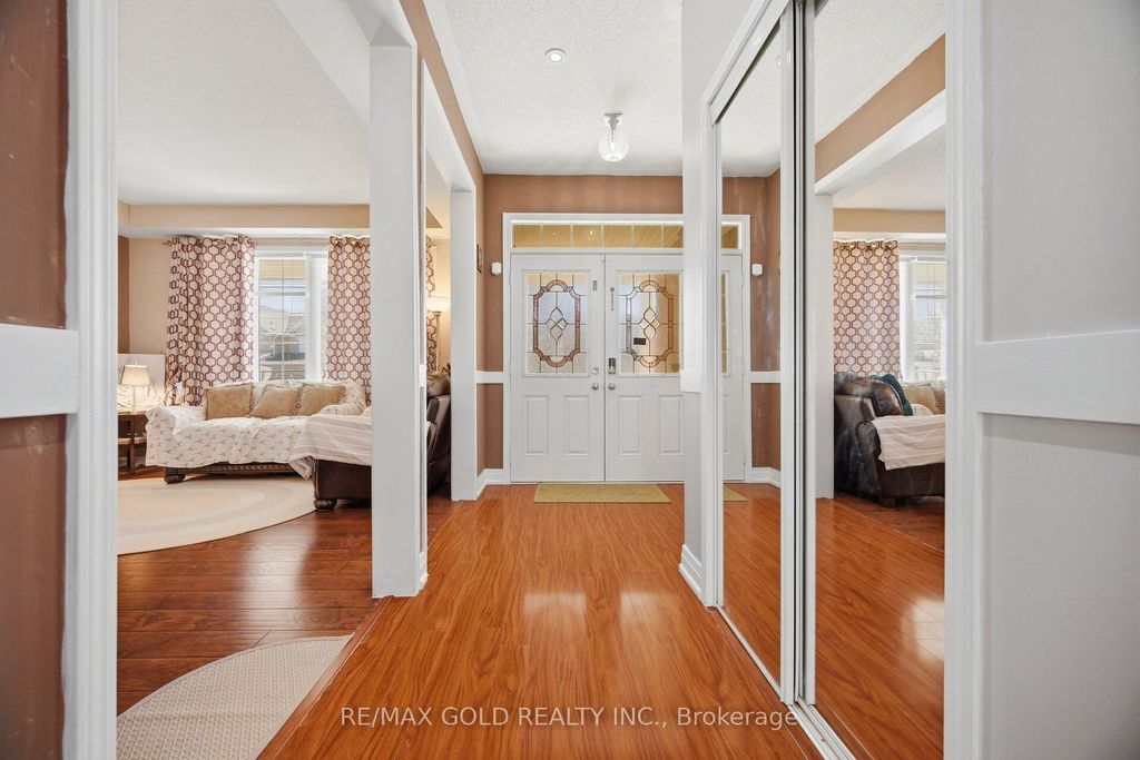 Photo of 28 Latania Boulevard, Brampton, ON L6P 1S9 (MLS # W13091496)