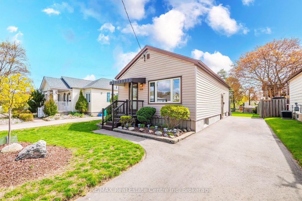 Photo of 188 Edwin Street, Kitchener, ON N2H 4P2 (MLS # X13100334)