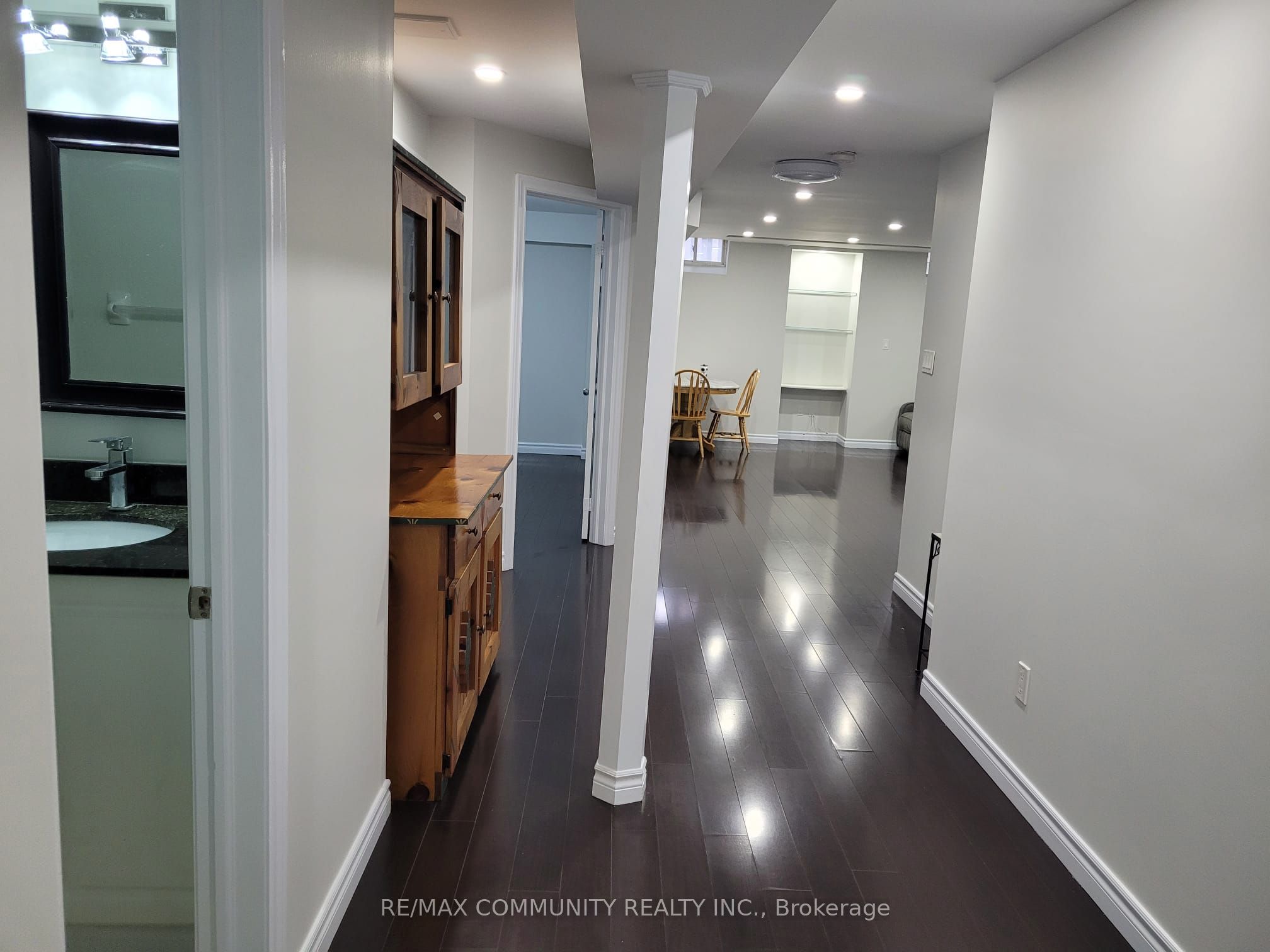 14 Condarcuri Crescent W Lowel Basement