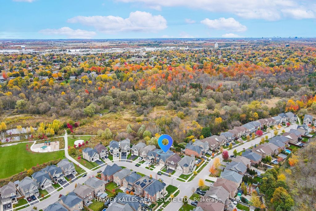 Photo of 73 West Branch Drive W, Halton Hills, ON L7G 6N7 (MLS # W12654180)