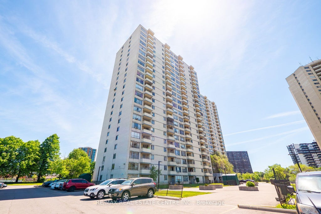 Photo of 320 Dixon Road #1708, Toronto, ON M9R 1S8 (MLS # W13477076)
