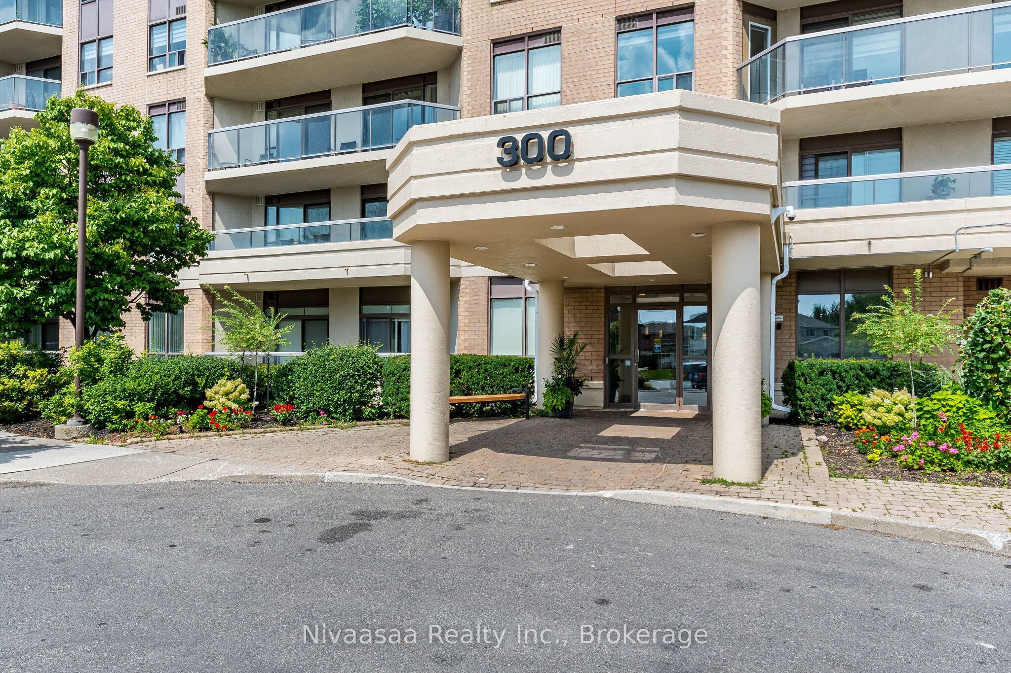 300 Ray Lawson Boulevard 514