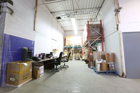 2266 Drew Road 11 Mississauga ON L5S 1B1