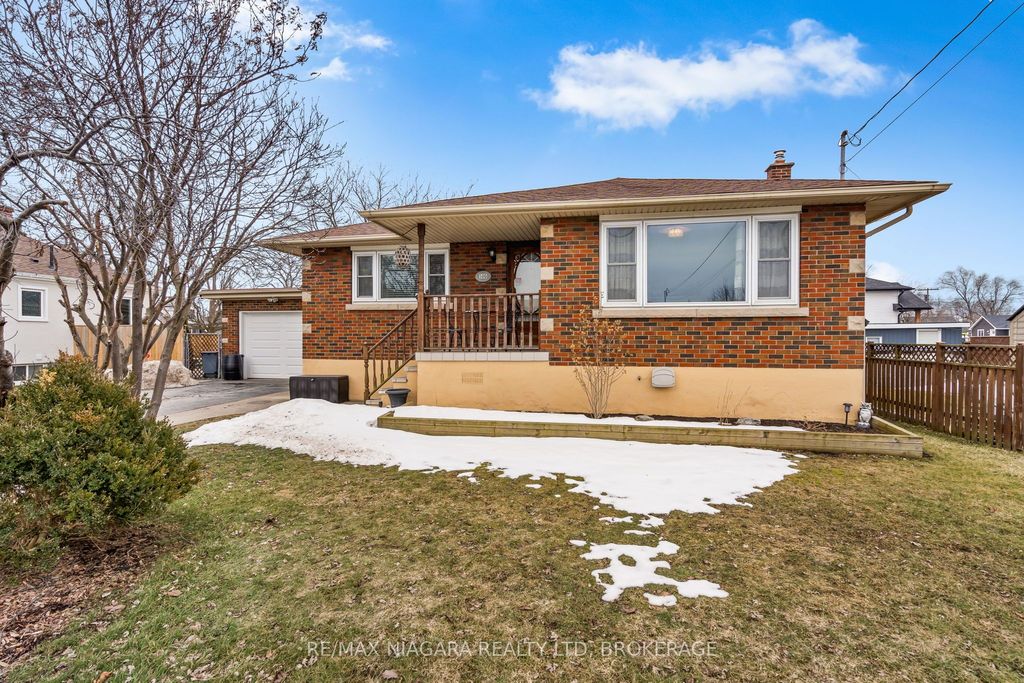 Photo of 506 Main Street W, Port Colborne, ON L3K 3W6 (MLS # X12847114)