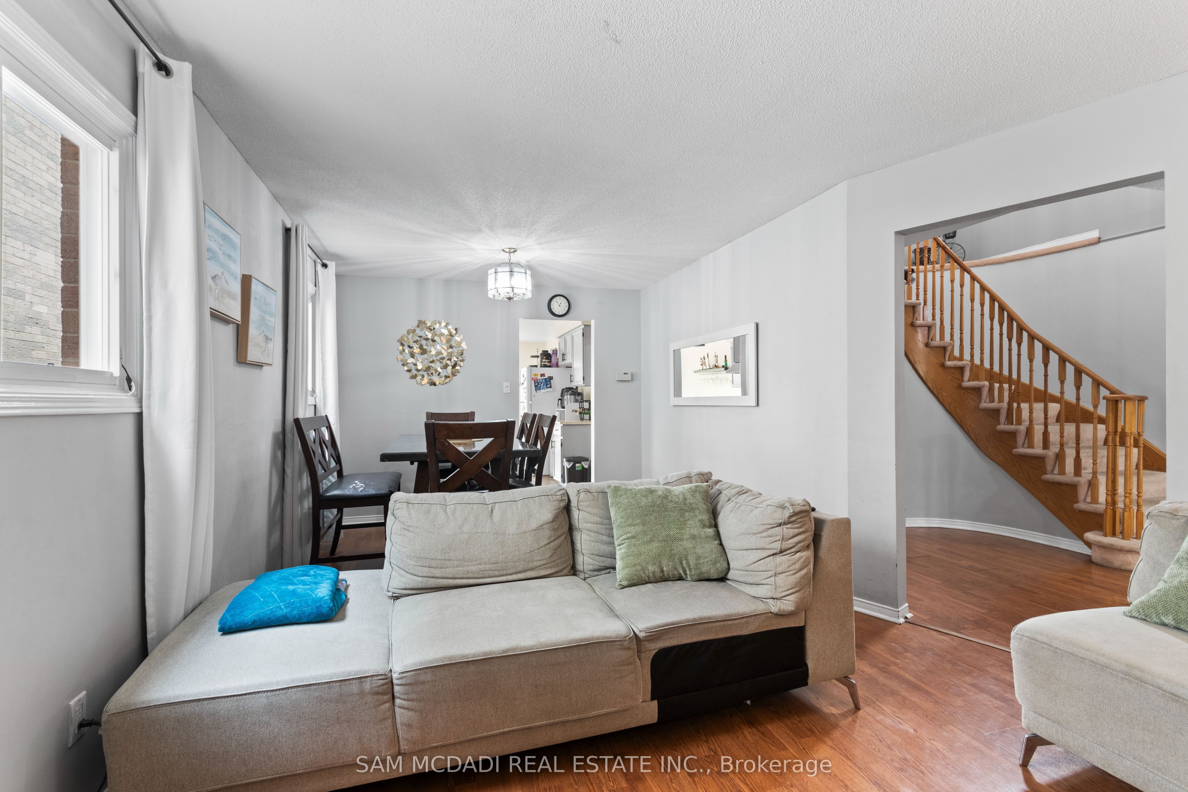 3182 Shadetree Drive