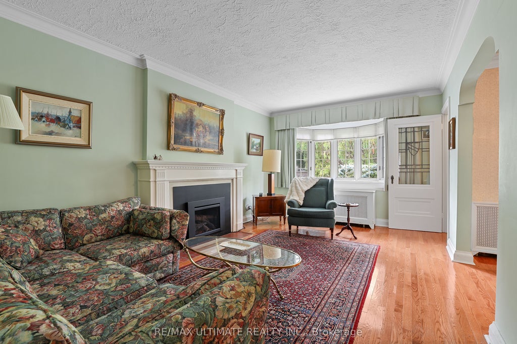 Photo of 191 Glenvale Boulevard, Toronto, ON M4G 2W5 (MLS # C13815320)