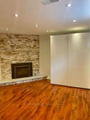 3589 Birchmeadow Crescent