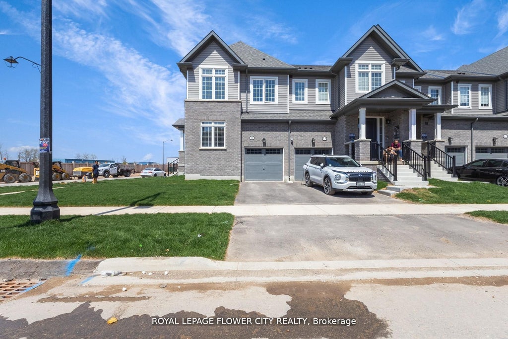 Photo of 11 Conboy Drive, Erin, ON N0B 1T0 (MLS # X13117630)