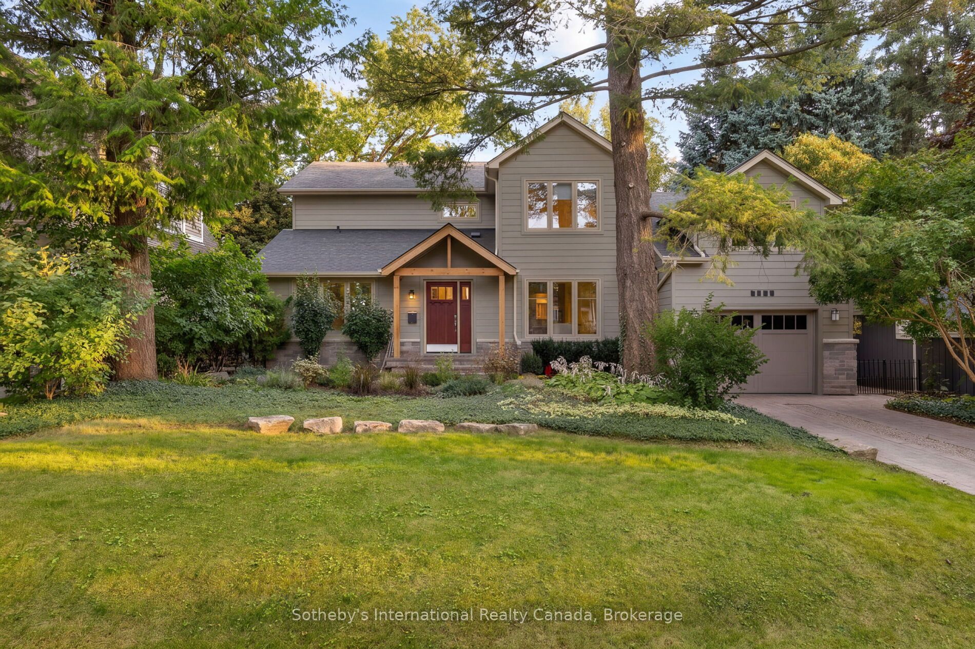 1318 Ario Road