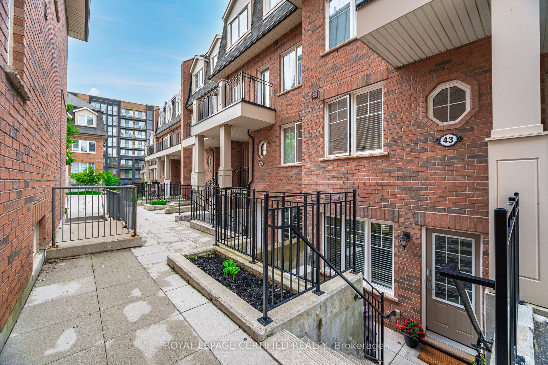 2420 Baronwood Drive 43-01