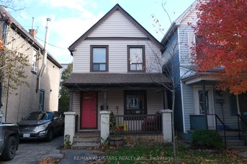 Photo of 26 Niagara Street, Hamilton, ON L8L 6A2 (MLS # X12553552)