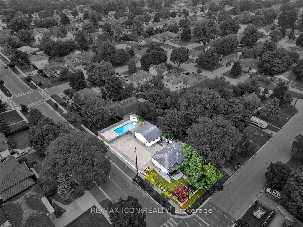 Photo of 50 Grove Crescent, Brantford, ON N3R 4Y6 (MLS # X12687434)