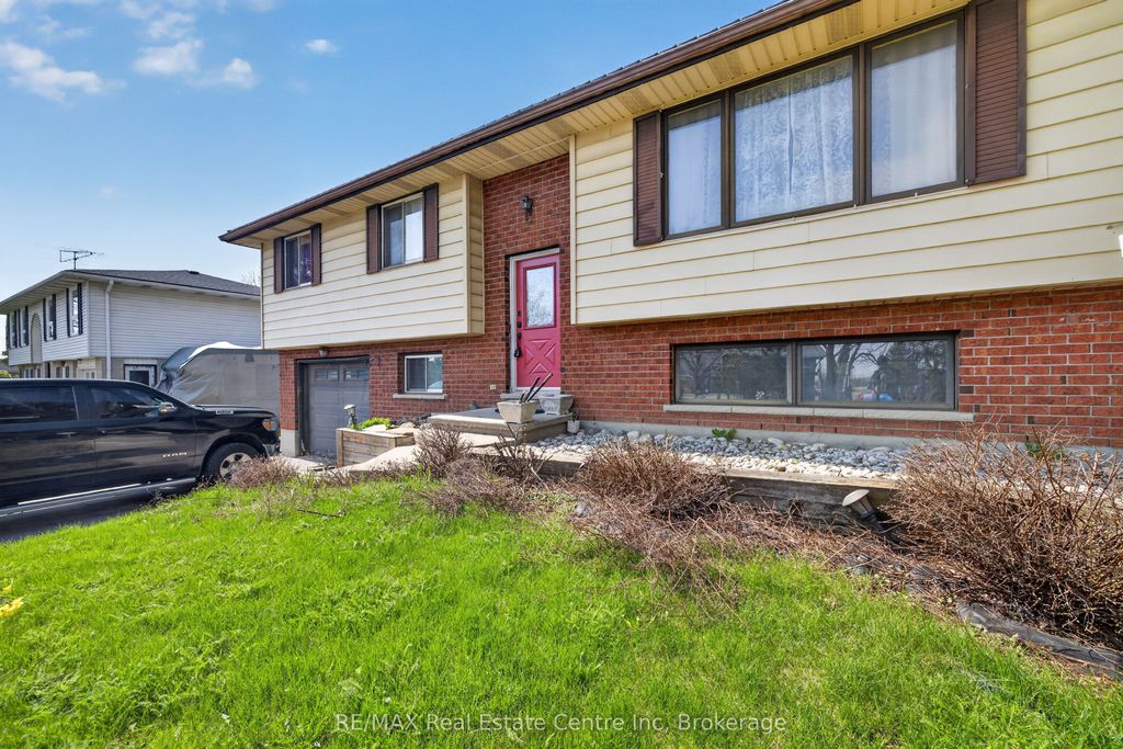 Photo of 7730 Sixth Line, Centre Wellington, ON N0B 1S0 (MLS # X12951650)