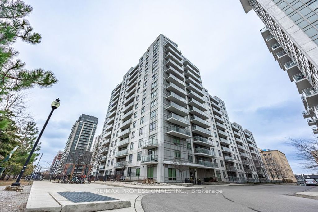 Photo of 816 Lansdowne Avenue #720, Toronto, ON M6H 4K6 (MLS # W12771170)