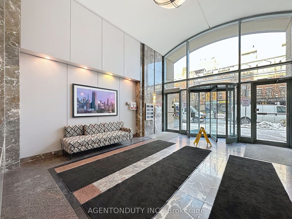 Photo of 109 Front Street E #712, Toronto, ON M5A 4P7 (MLS # C12821106)