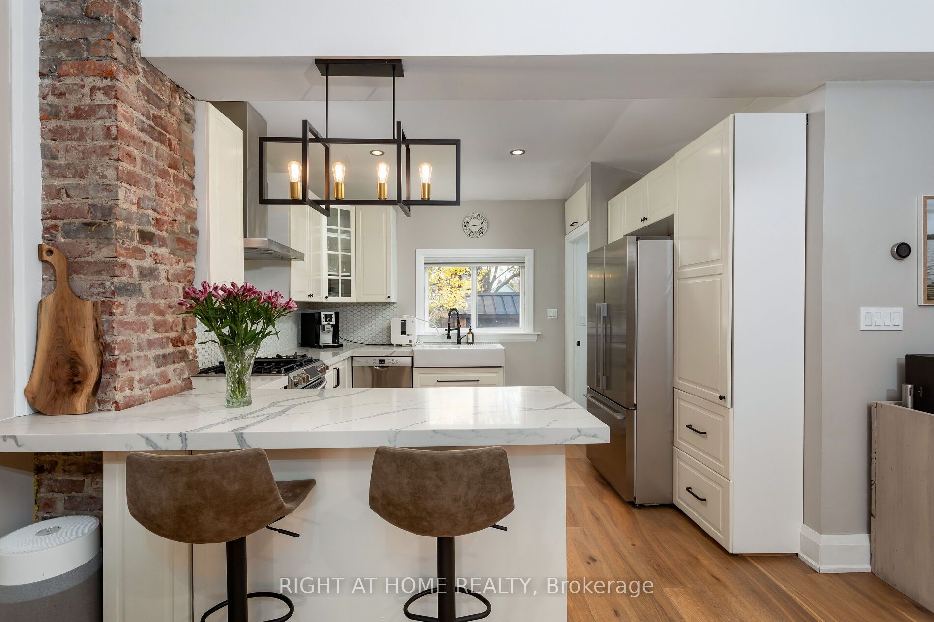 171 Islington Avenue