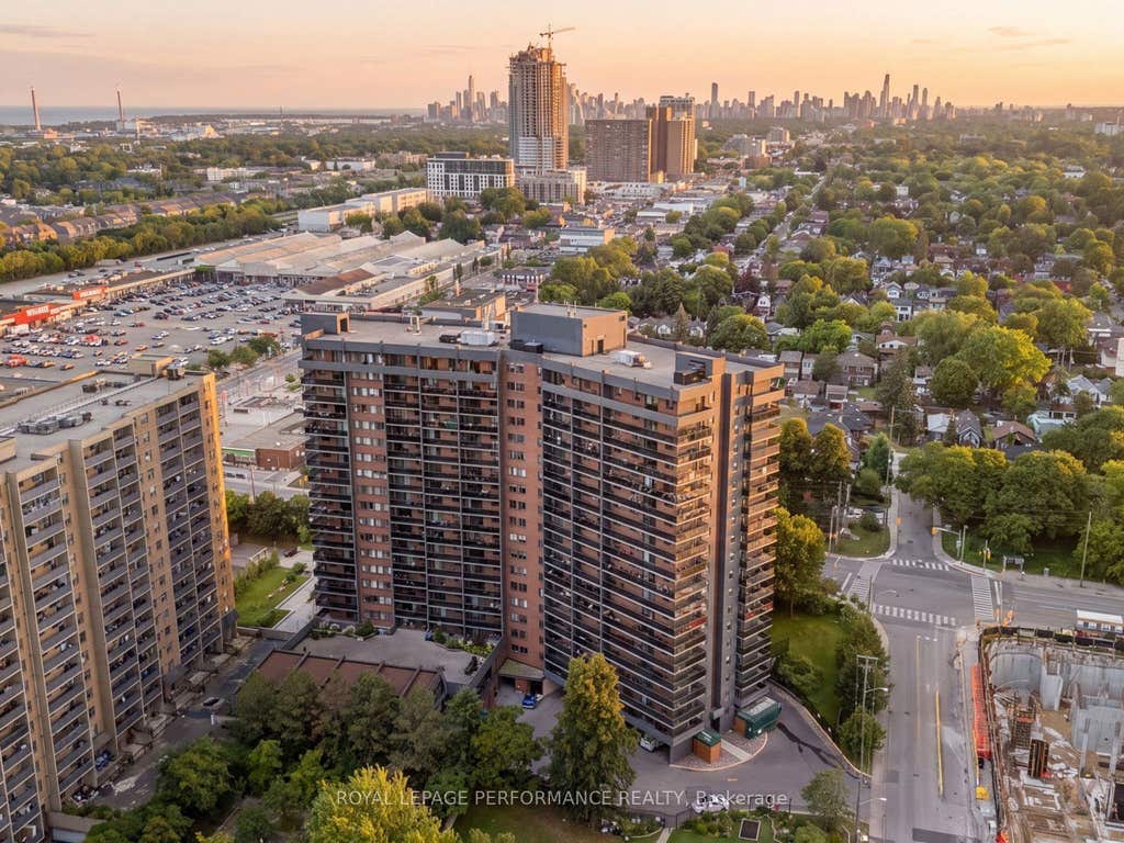 Photo of 757 Victoria Park Avenue #1002, Toronto, ON M4C 5N8 (MLS # E13625754)