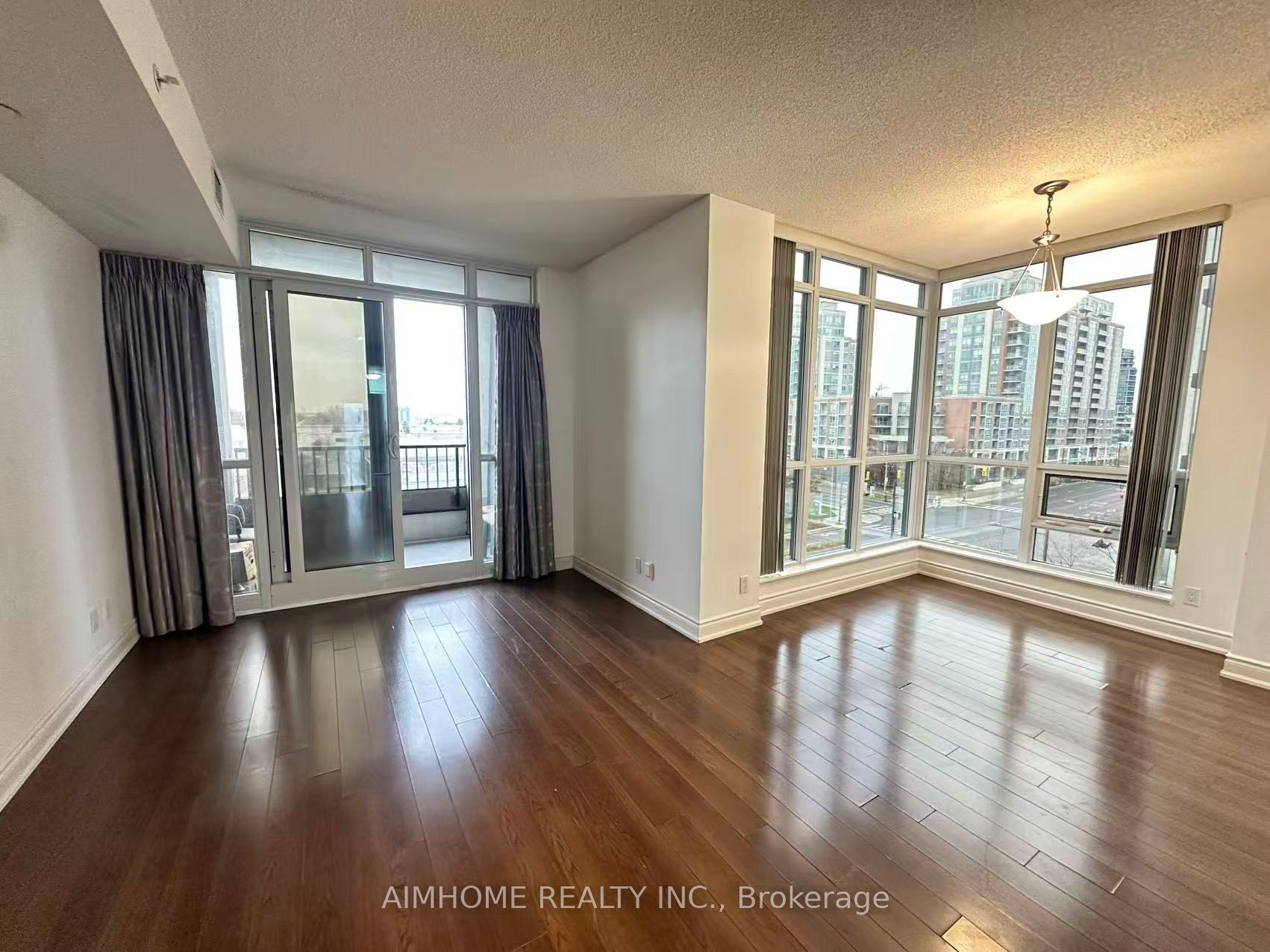 99 South Town Centre Boulevard 620