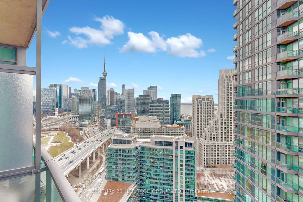 Photo of 231 Fort York Boulevard #2713, Toronto, ON M5V 1B2 (MLS # C13109190)