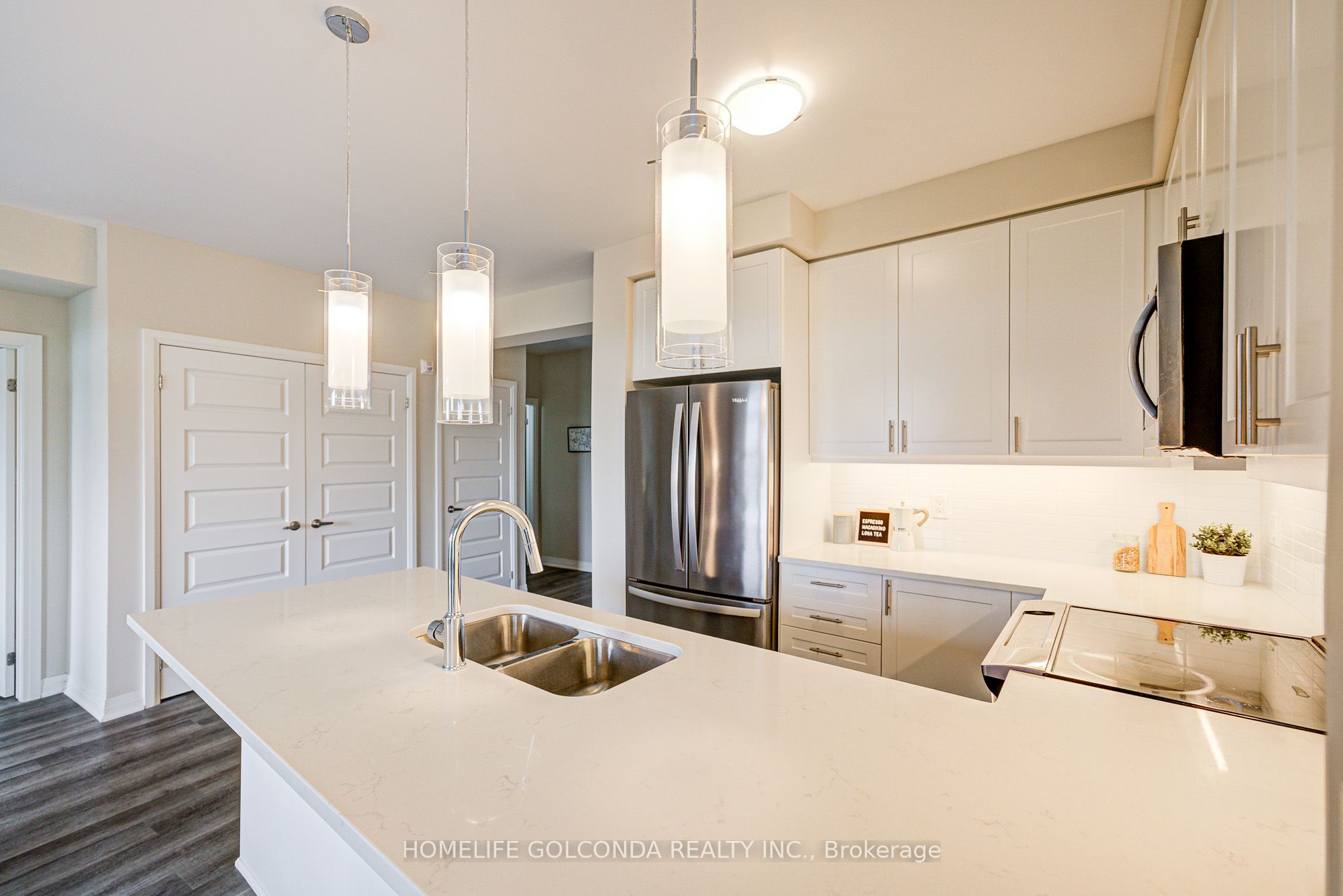 610 Farmstead Drive 610