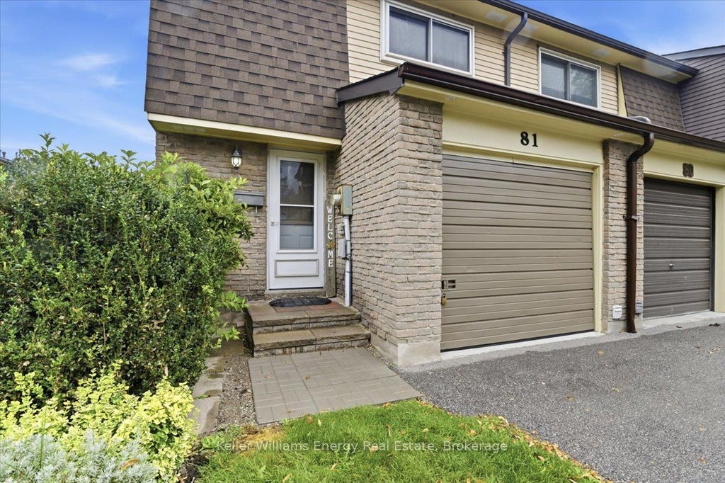 Photo of 909 Burns Street W #81, Whitby, ON L1N 6J5 (MLS # E13767198)