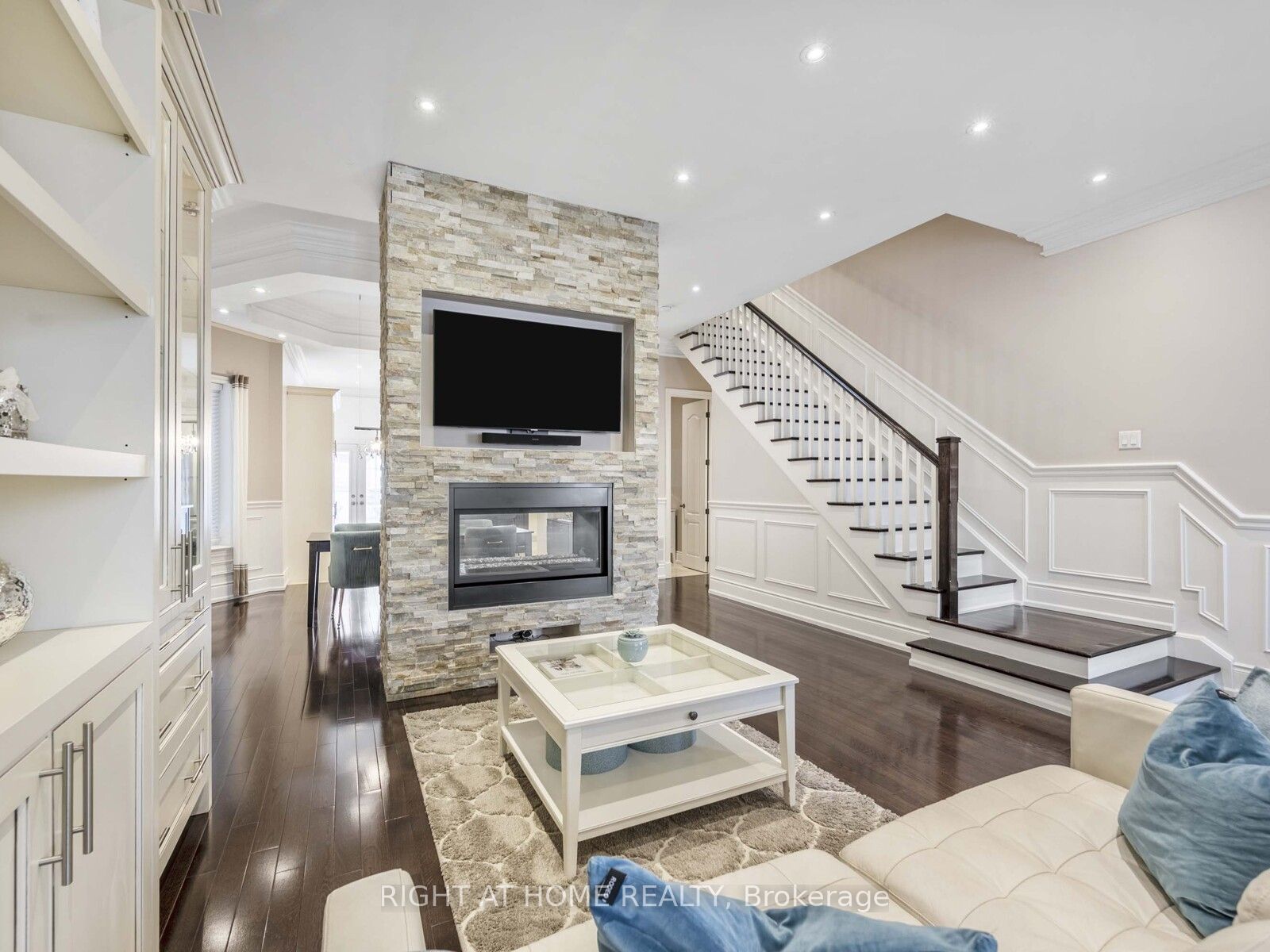 64 Brock Avenue