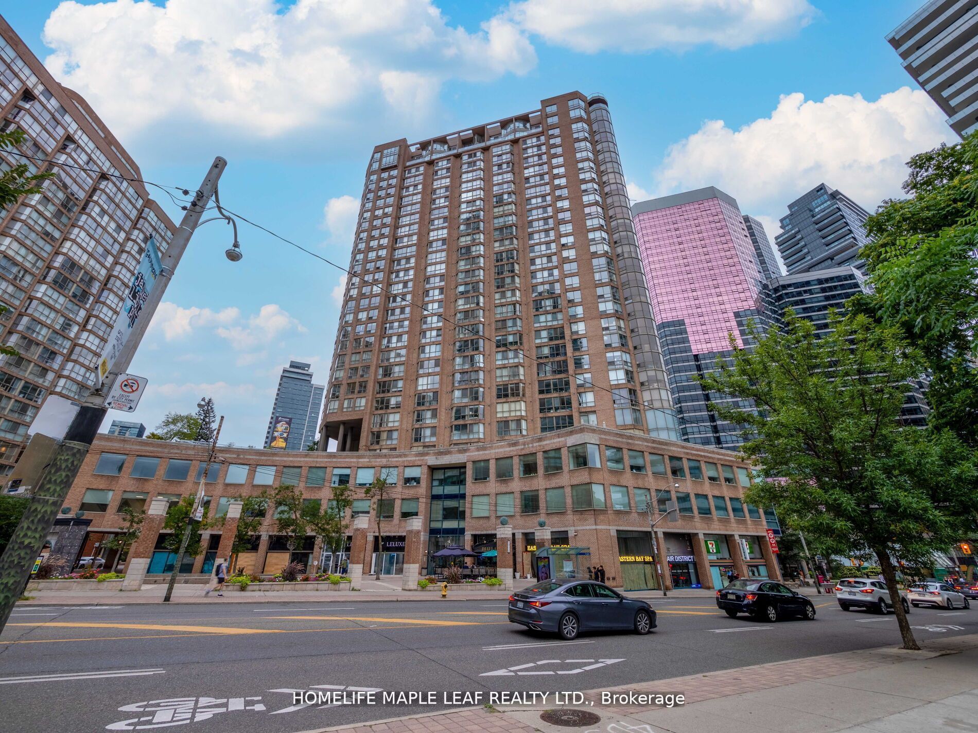 1033 Bay Street 219