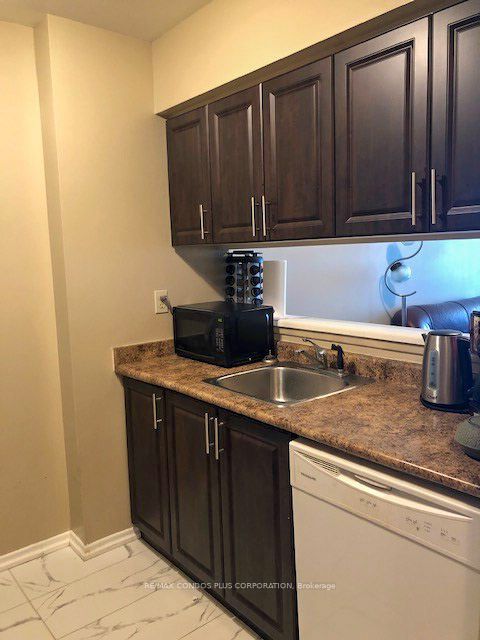 44 St Joseph Street 1215