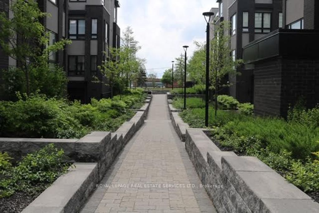 Photo of 1100 Briar Hill Avenue #204, Toronto, ON M6B 1M7 (MLS # W12472714)