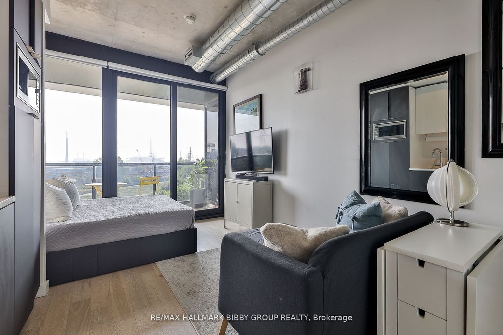 Photo of 170 Bayview Avenue #614, Toronto, ON M5A 1H7 (MLS # C12582616)