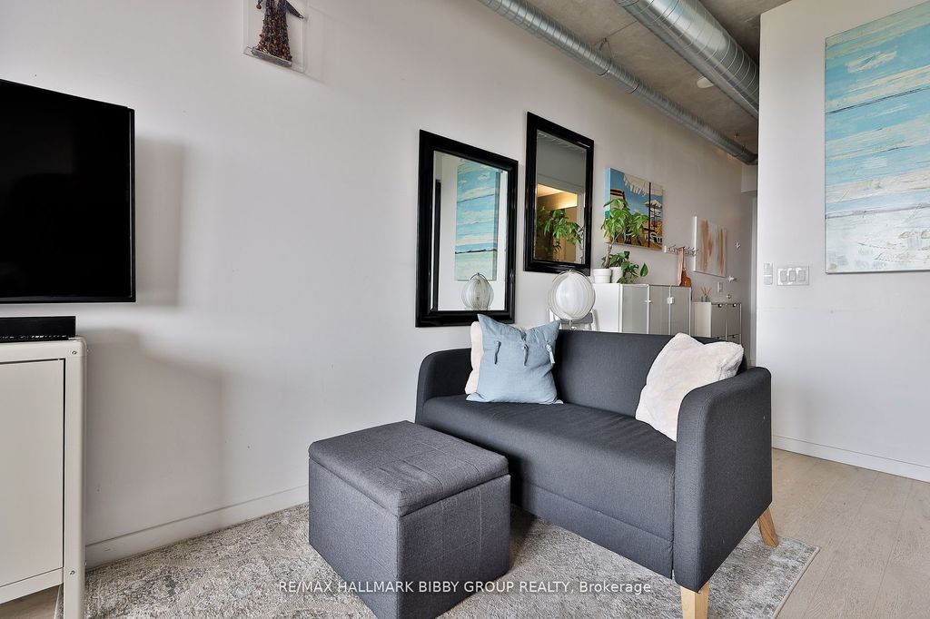 Photo of 170 Bayview Avenue #614, Toronto, ON M5A 1H7 (MLS # C12582616)