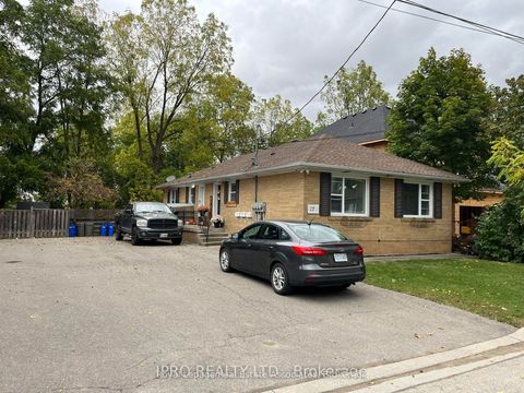 17 Academy Road Halton Hills ON L7G 3N7