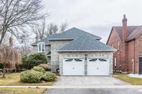 165 Carlton Road Markham ON L3R 3L7