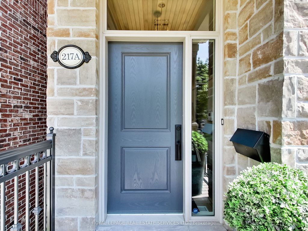 Photo of 217A Aldercrest Road, Toronto, ON M8W 4J5 (MLS # W12913388)