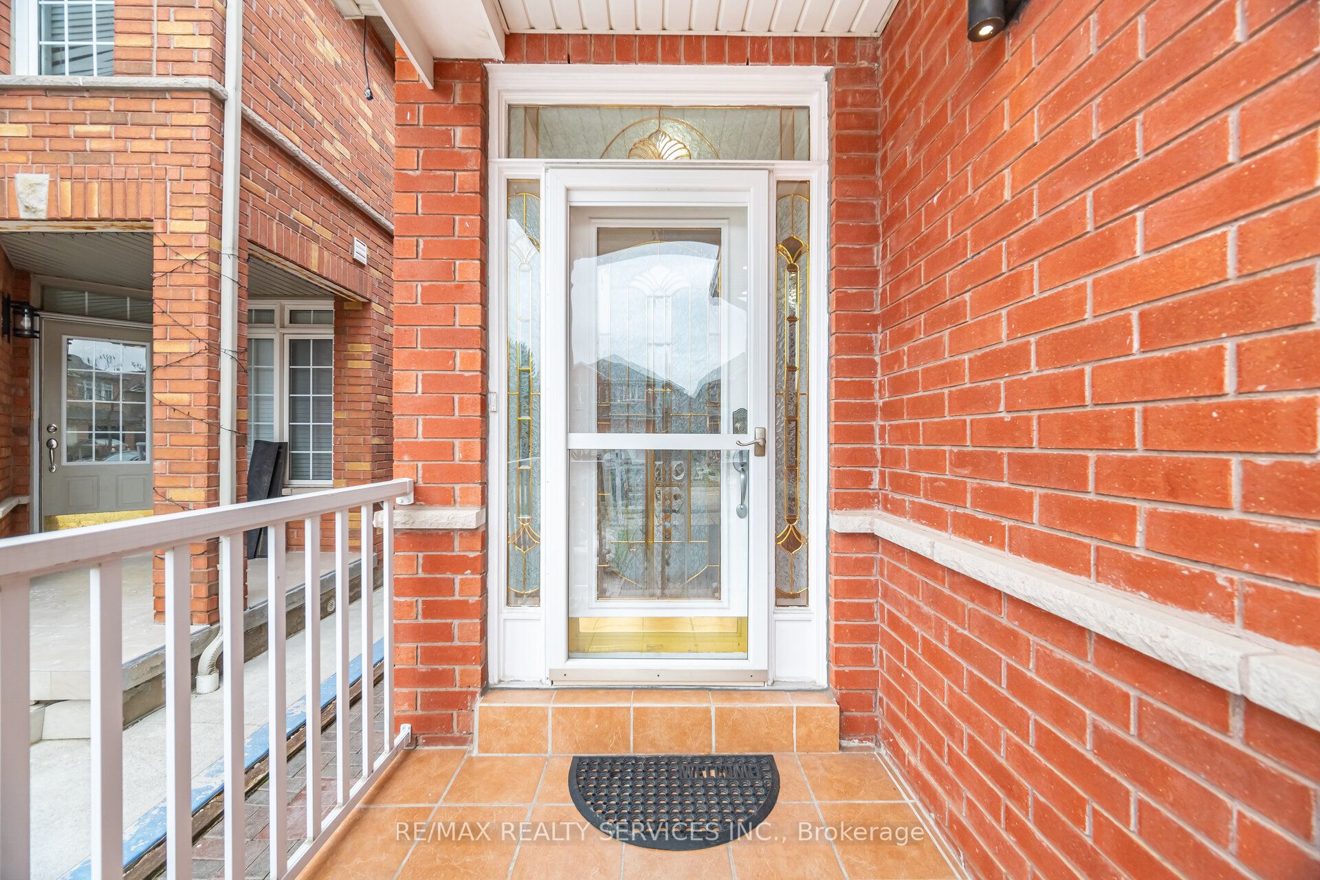 5965 Stonebriar Crescent