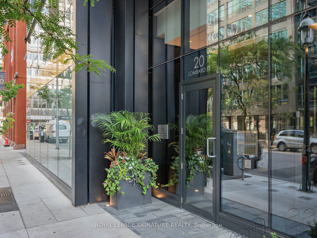 Photo of 20 Lombard Street #3707, Toronto, ON M5C 1M1 (MLS # C14029374)
