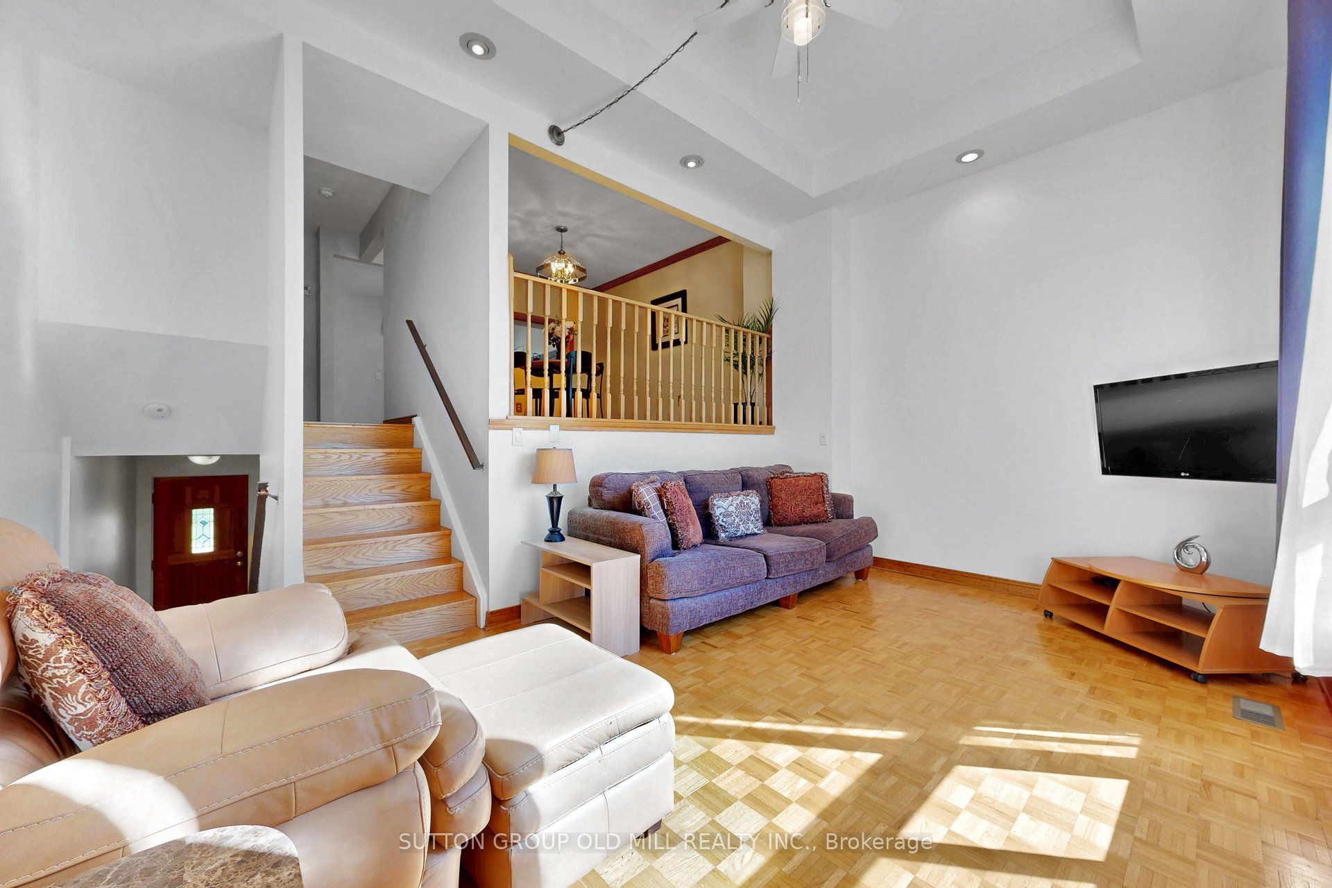 96 Darras Court