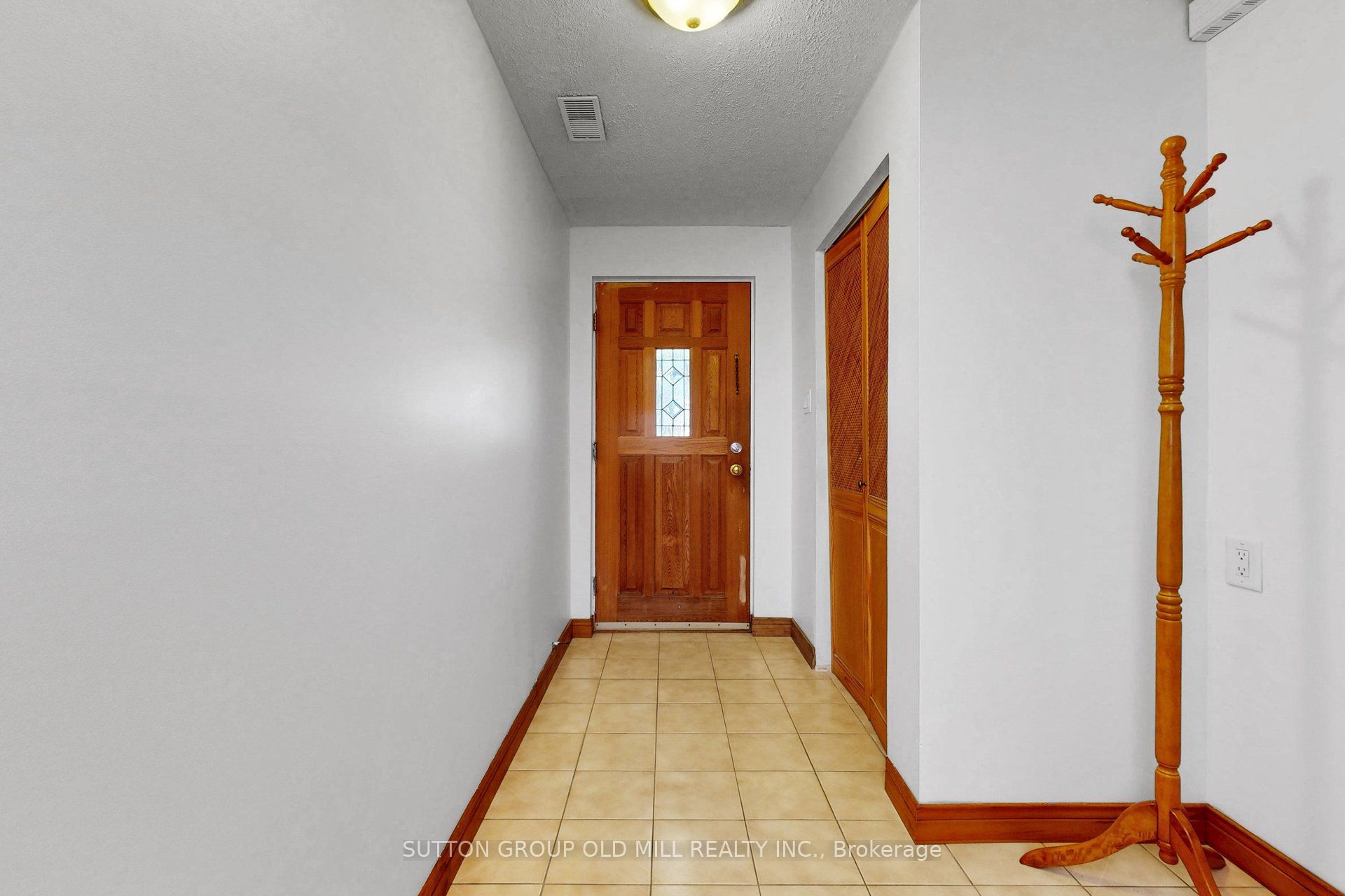 96 Darras Court