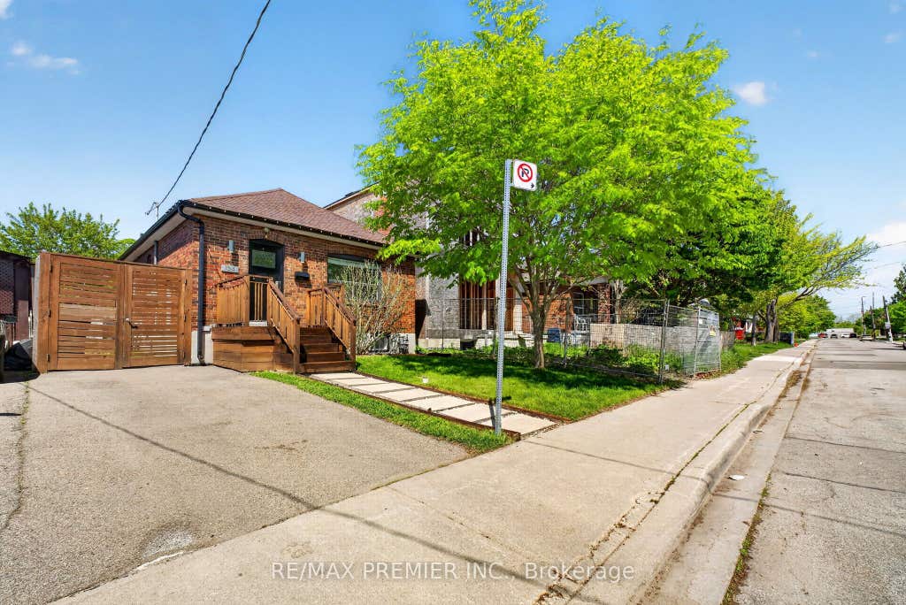 Photo of 154 Fifth Street, Toronto, ON M8V 2C7 (MLS # W13230444)