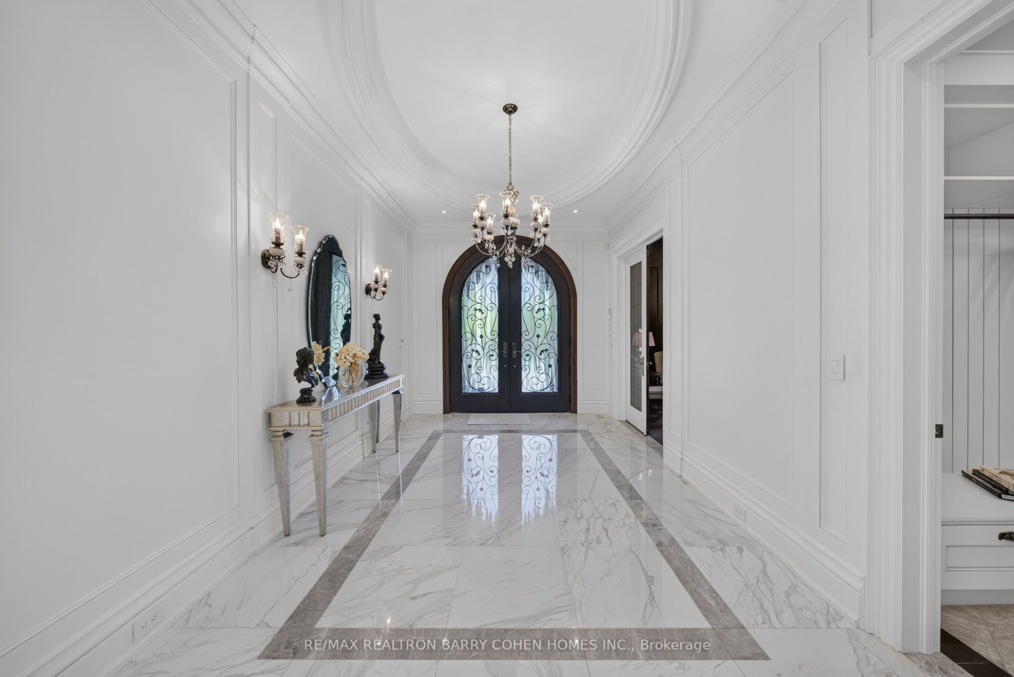 101 Forest Heights Boulevard