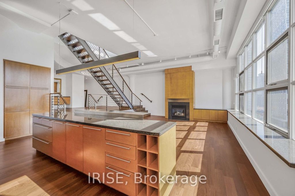 Photo of 155 Dalhousie Street #PH16, Toronto, ON M5B 2P7 (MLS # C12402283)