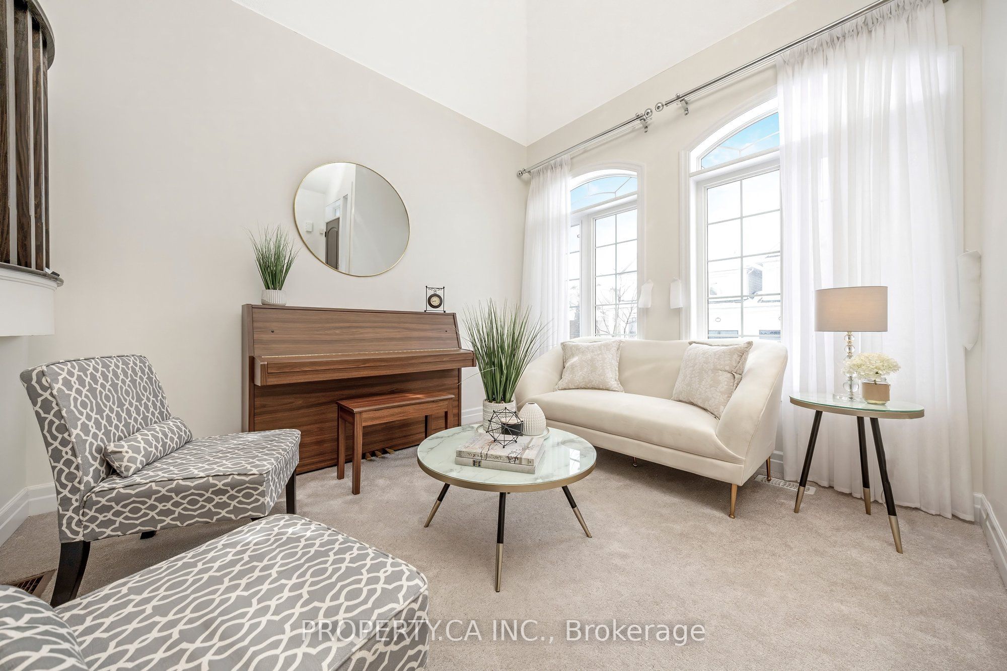 208 Holloway Terrace