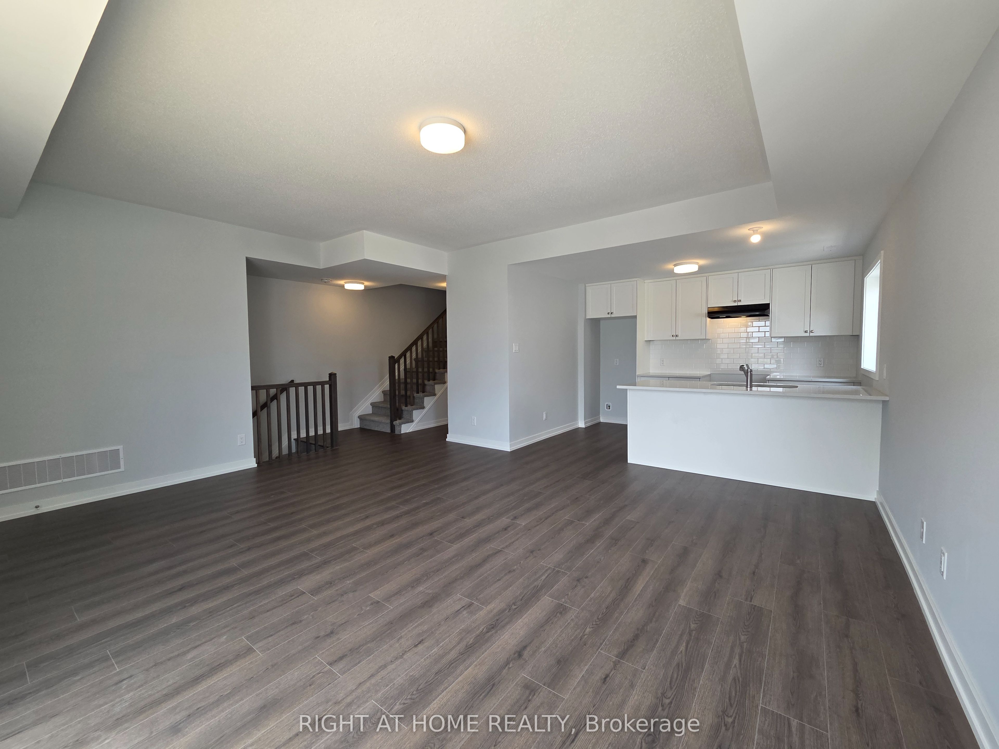 513 CELESTINE Private