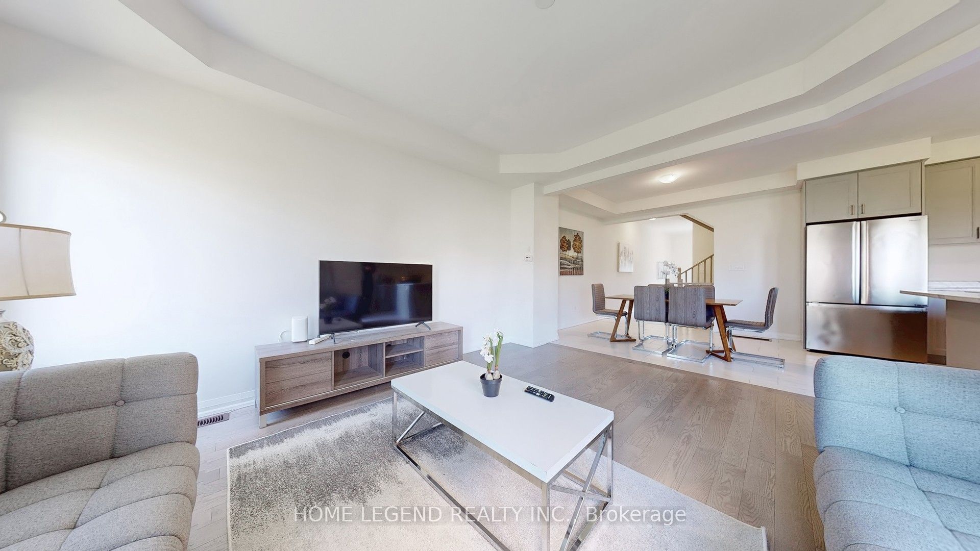 75 Federica Crescent
