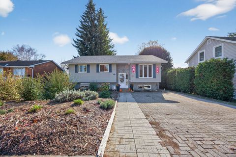 7 Batteaux Road Clearview ON L0M 1P0