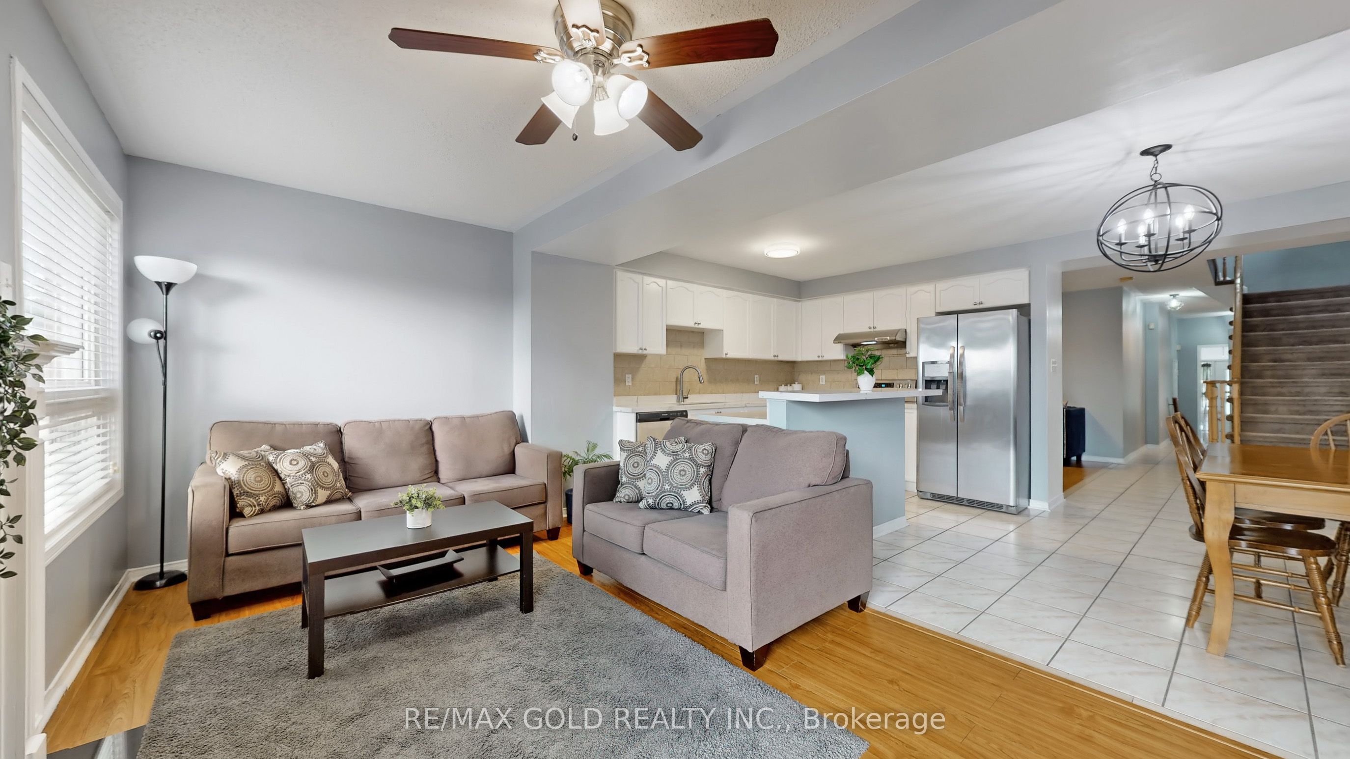 64 Sweet Clover Crescent
